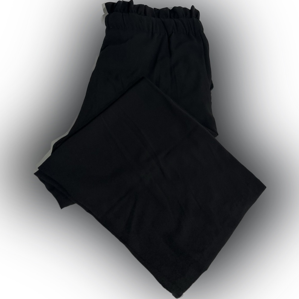 Micheal Kors women’s Black Dress Pants Size Large NWT